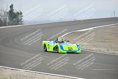 media/Jan-26-2025-CalClub SCCA (Sun) [[cfcea7df88]]/Group 6/Race/